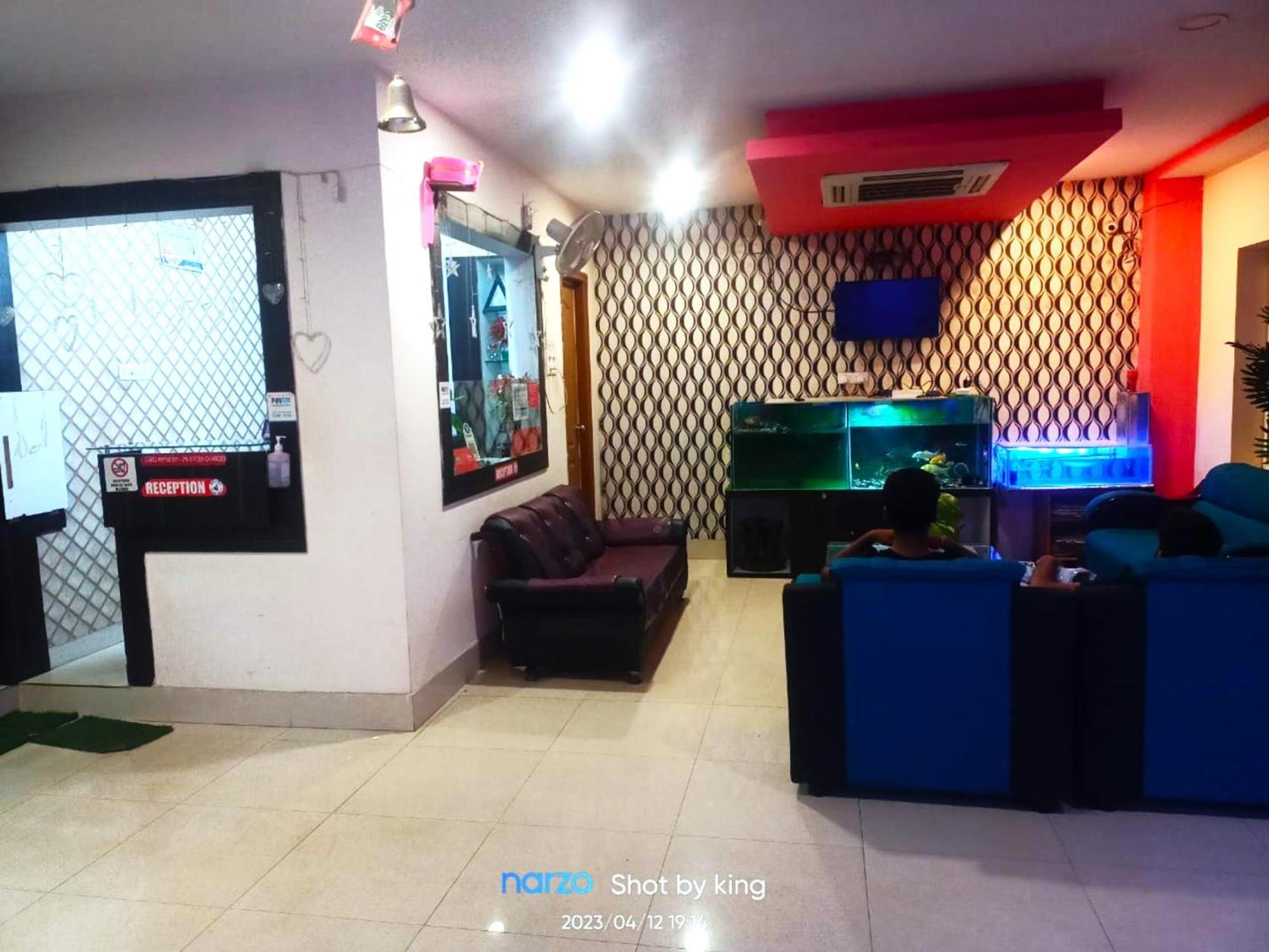 Goroomgo Blue Bell Bhubaneswar - Well Decorated Room -Wifi And Parking Facilities Available Zewnętrze zdjęcie